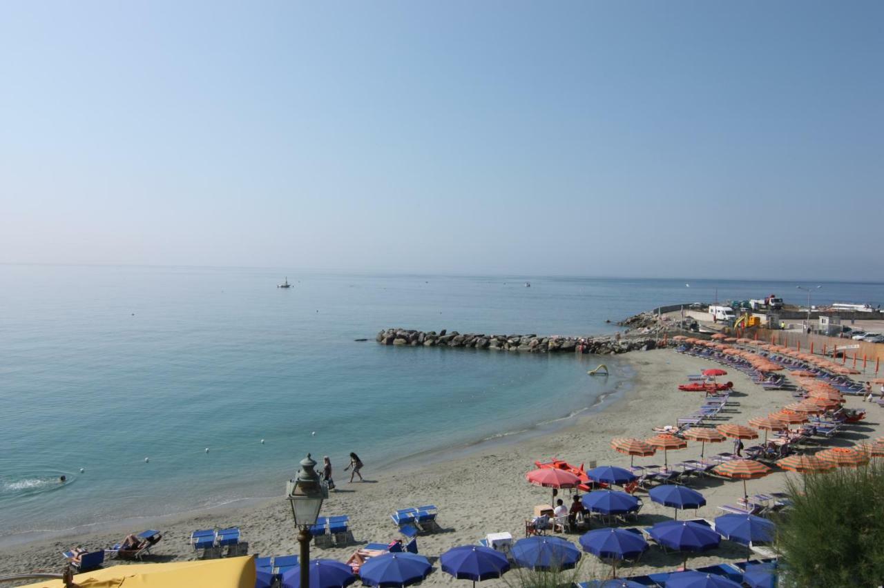 Hotel Viviani Raffaella Monterosso al Mare Exterior foto